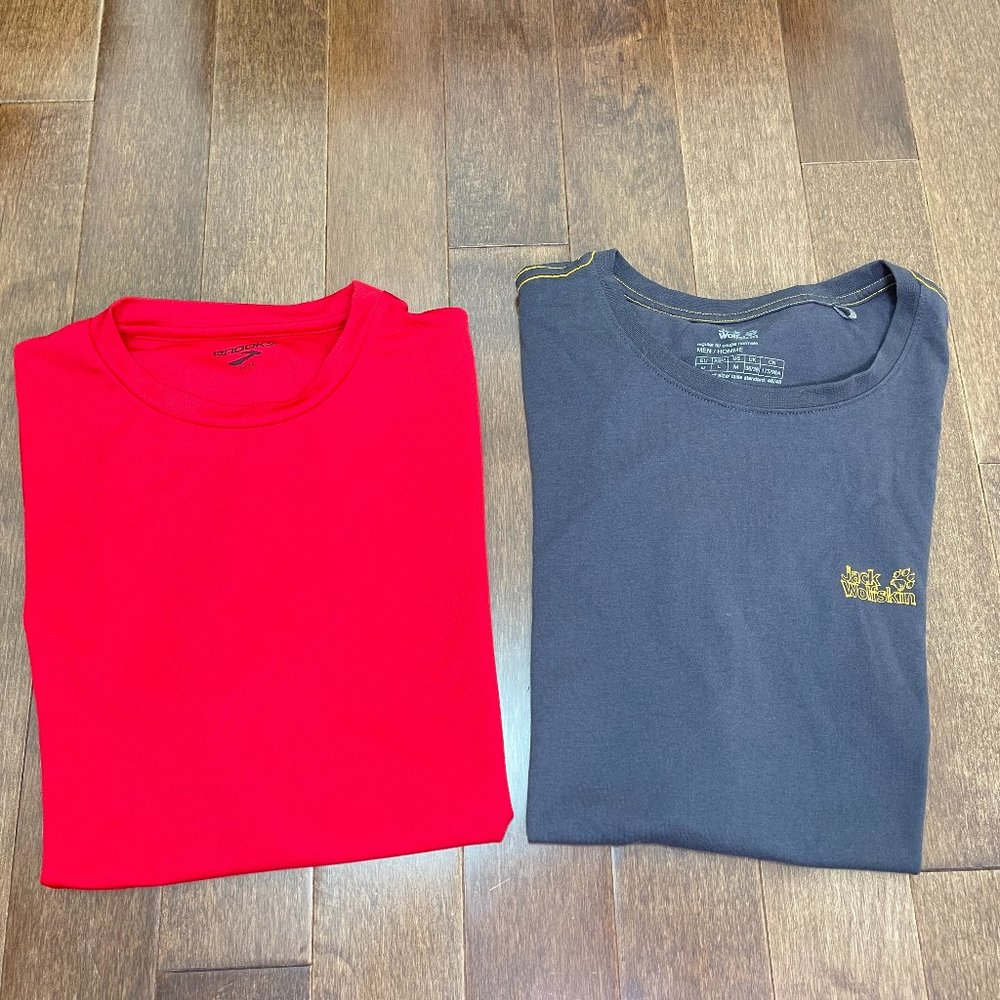 2 T-Shirts JACK WOLFSKIN & BROOKS sz M